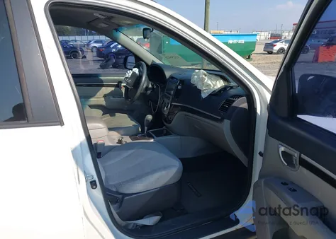 2009 Hyundai Santa Fe Gls z USA, uszkodzony, nr VIN 5NMSG13D79H320051